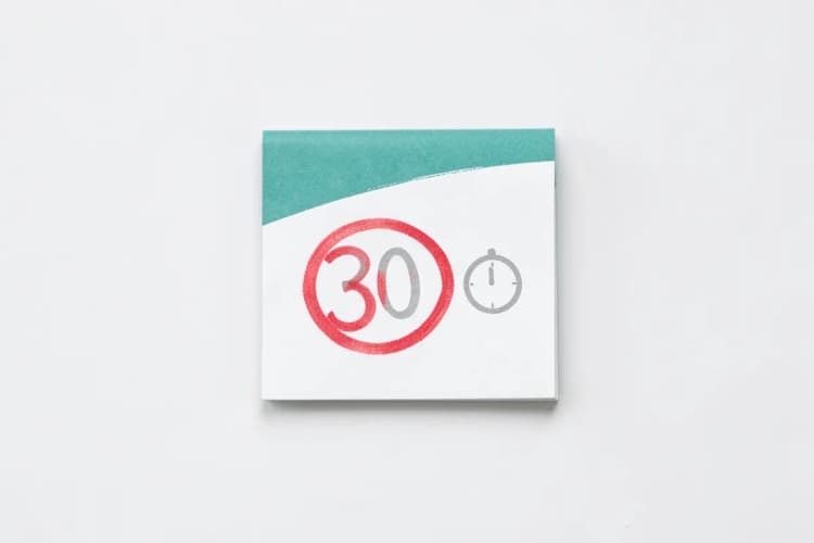 Um calendário com o dia 30 circulado em vermelho e um ícone de relógio ao lado